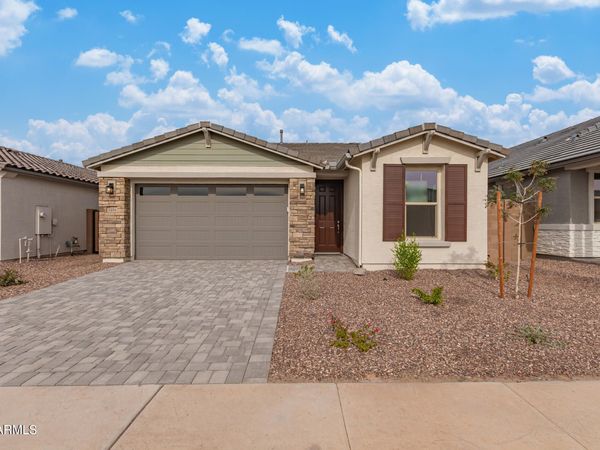5404 W ROYAL PALM Road, Glendale, AZ 85302