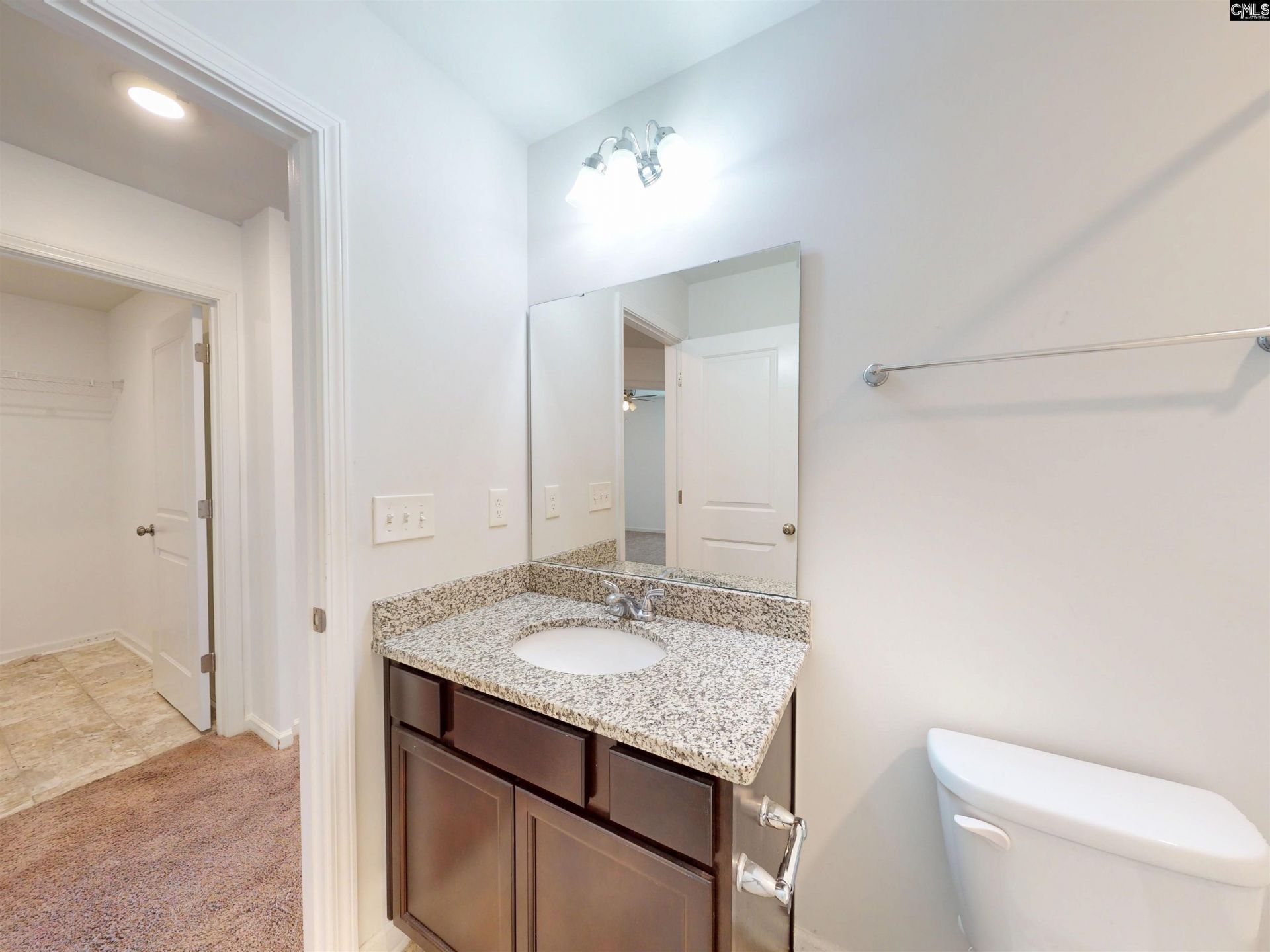 2220 S Trakand Photo 17
