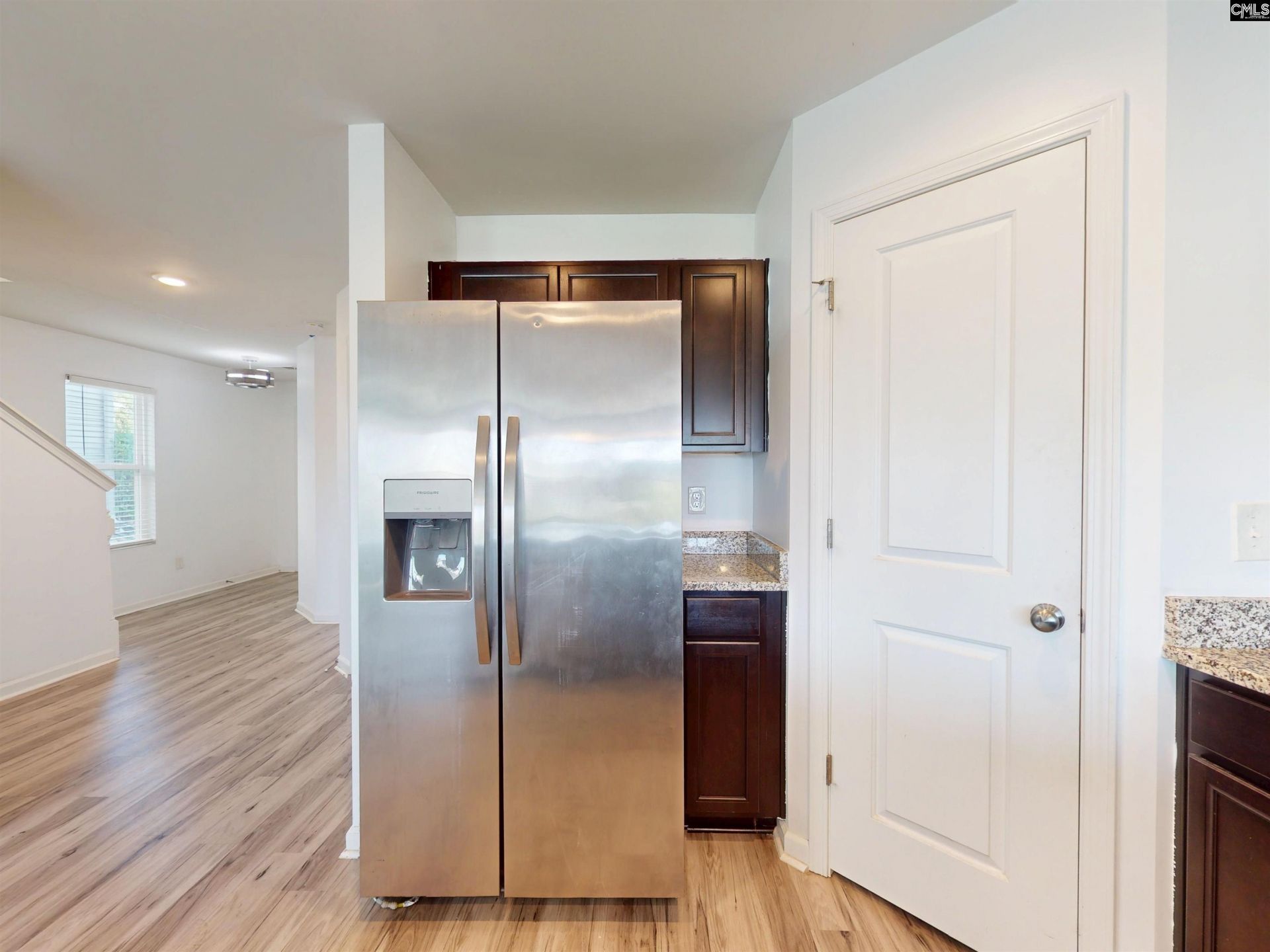 2220 S Trakand Photo 5