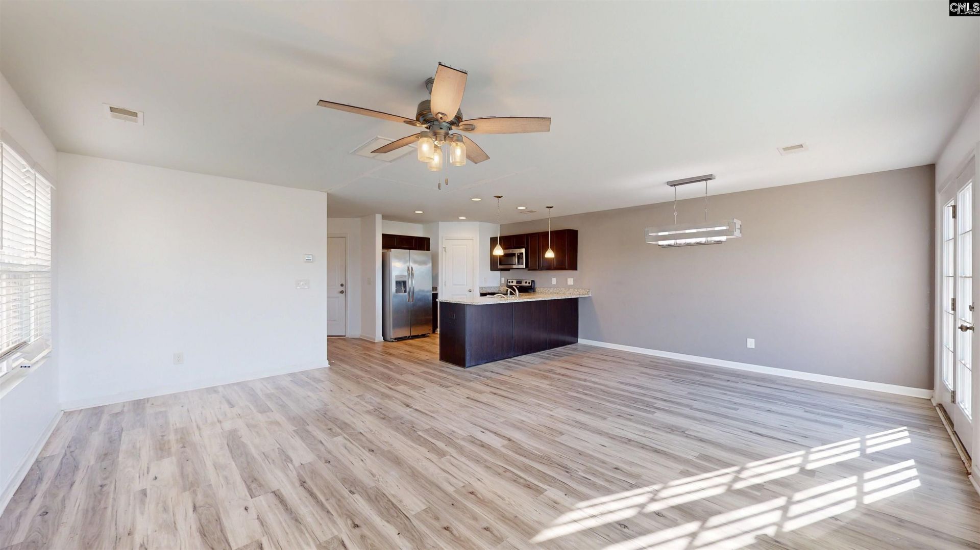 2220 S Trakand Photo 8