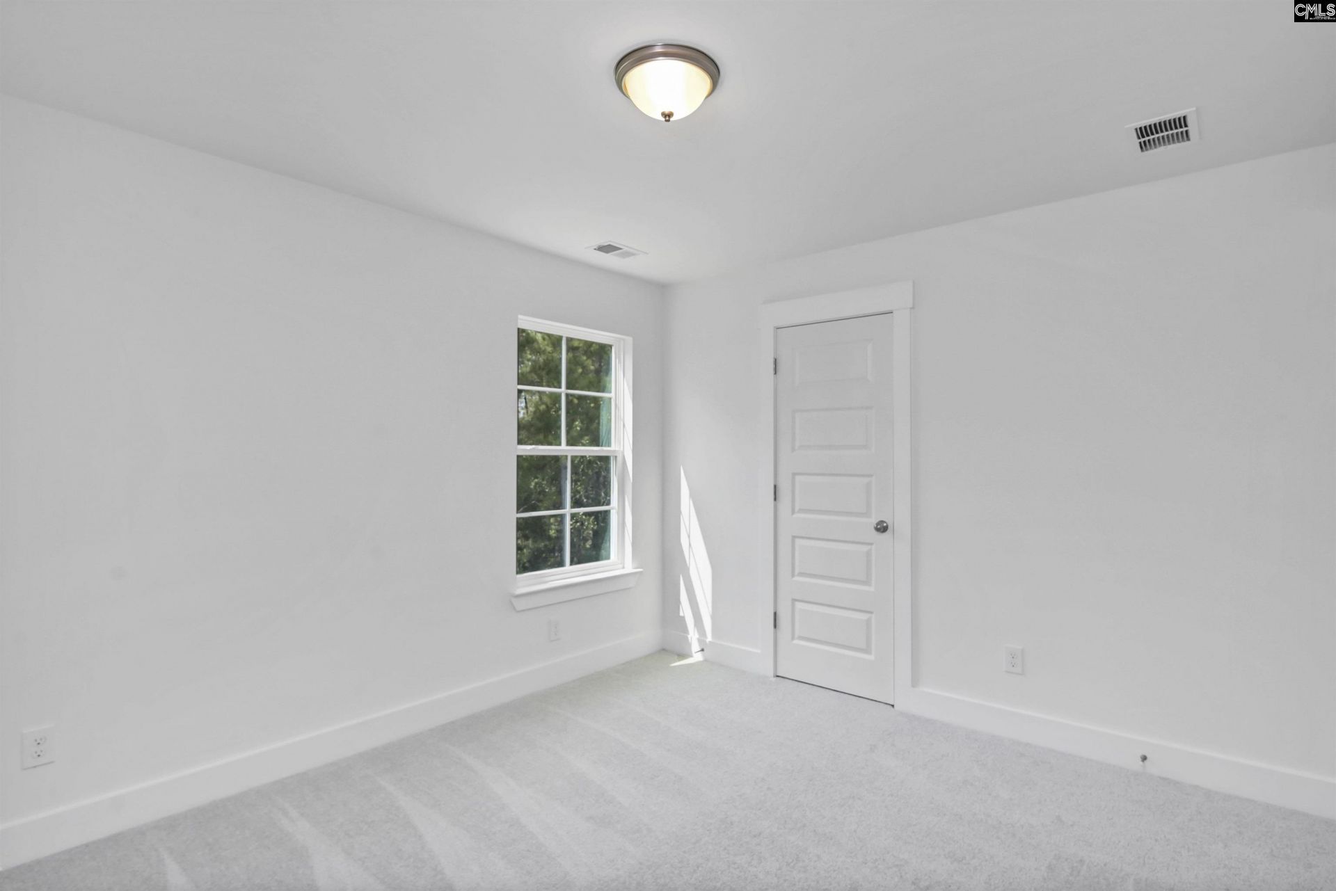 517 Frosty Lane Photo 32