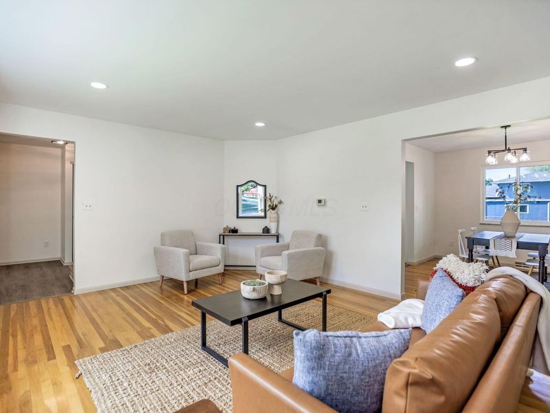 1354 Cardwell Square N, Columbus, OH 43229 Photo 4