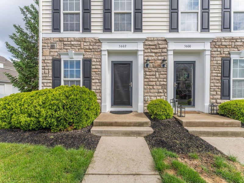 5602 Middle Falls St Street, Unit 51, Dublin, OH 43016 Photo 4