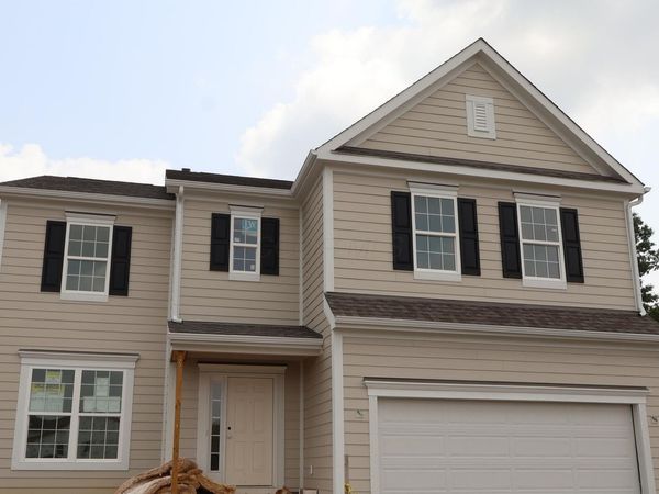 545 Fadley Loop E, Delaware, OH 43015