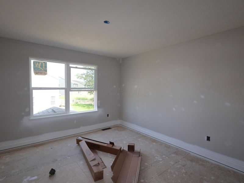 545 Fadley Loop E, Delaware, OH 43015 Photo 11