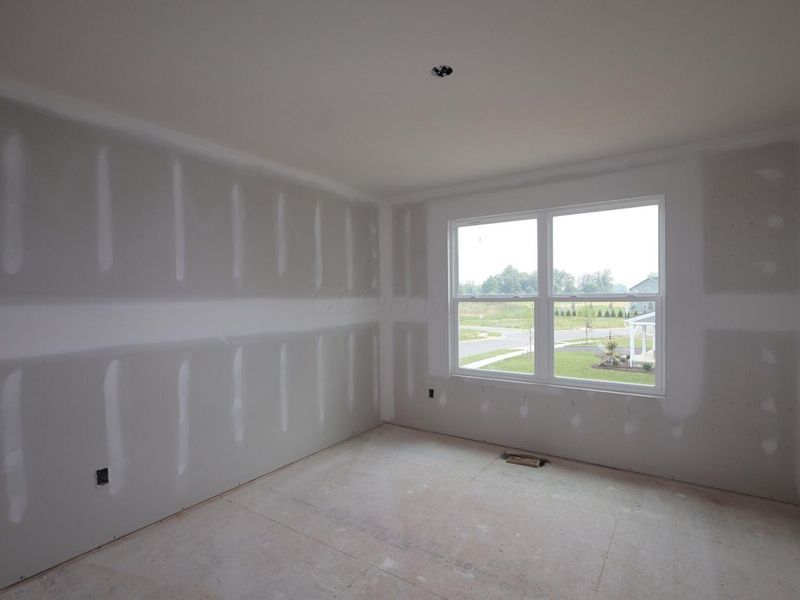 545 Fadley Loop E, Delaware, OH 43015 Photo 6