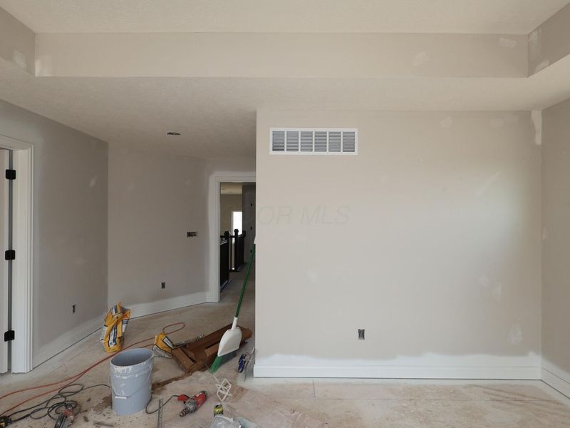 545 Fadley Loop E, Delaware, OH 43015 Photo 7