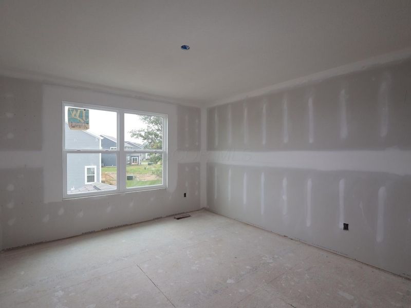 545 Fadley Loop E, Delaware, OH 43015 Photo 8