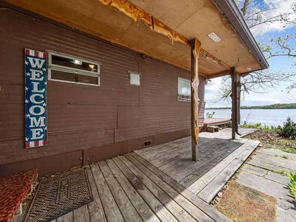 7008 Laura Lane, Saint Peter, MN 56082