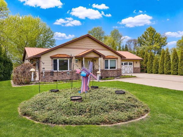 17825 Holt Court, Faribault, MN 55021