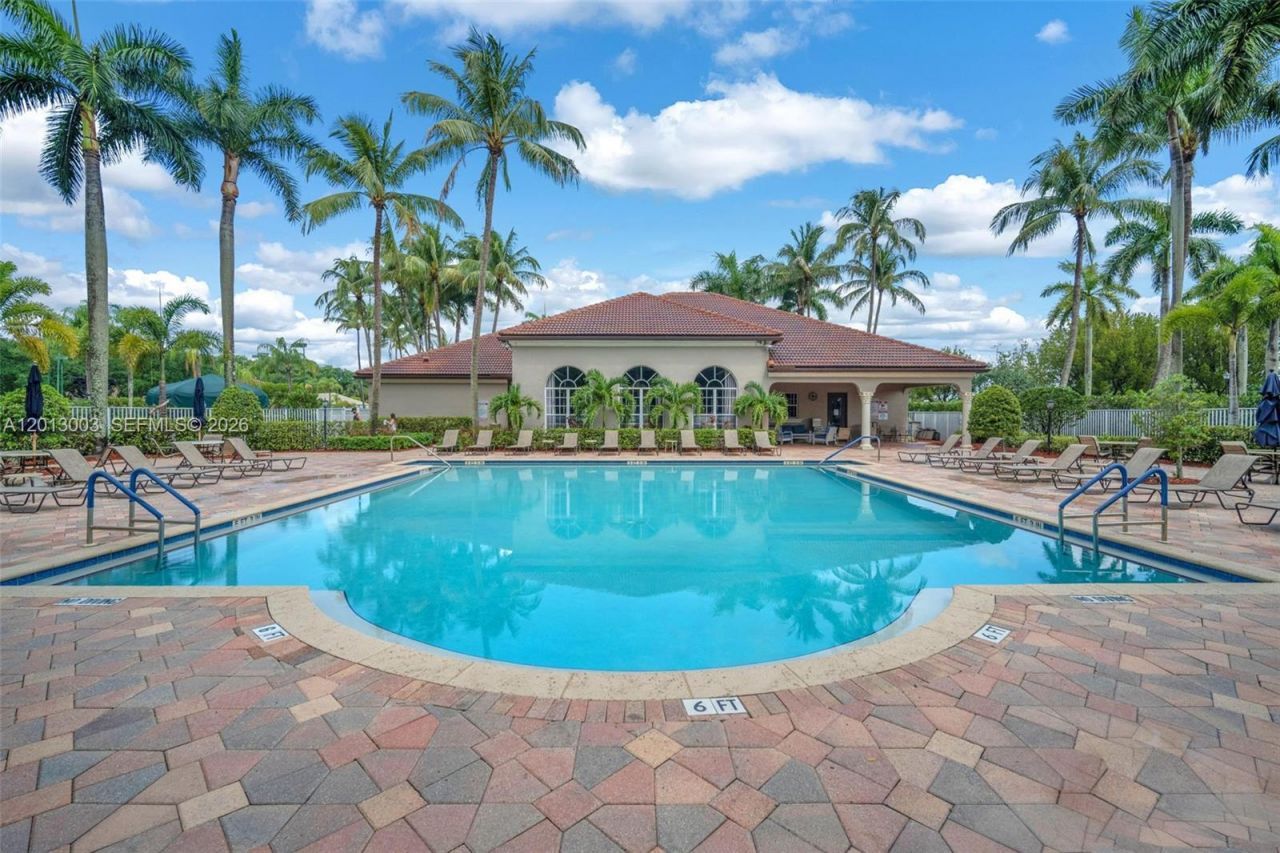 8327 Via Leonessa, Boca Raton, FL 33433 Photo