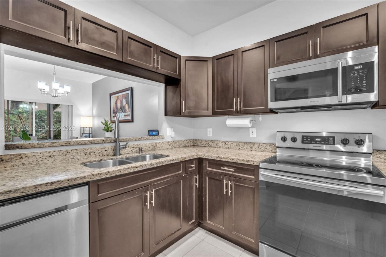 8327 Via Leonessa, Boca Raton, FL 33433 Photo