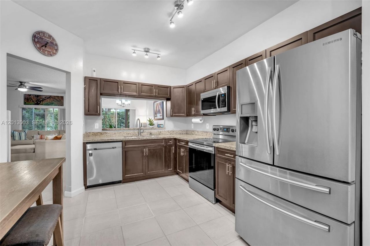 8327 Via Leonessa, Boca Raton, FL 33433 Photo
