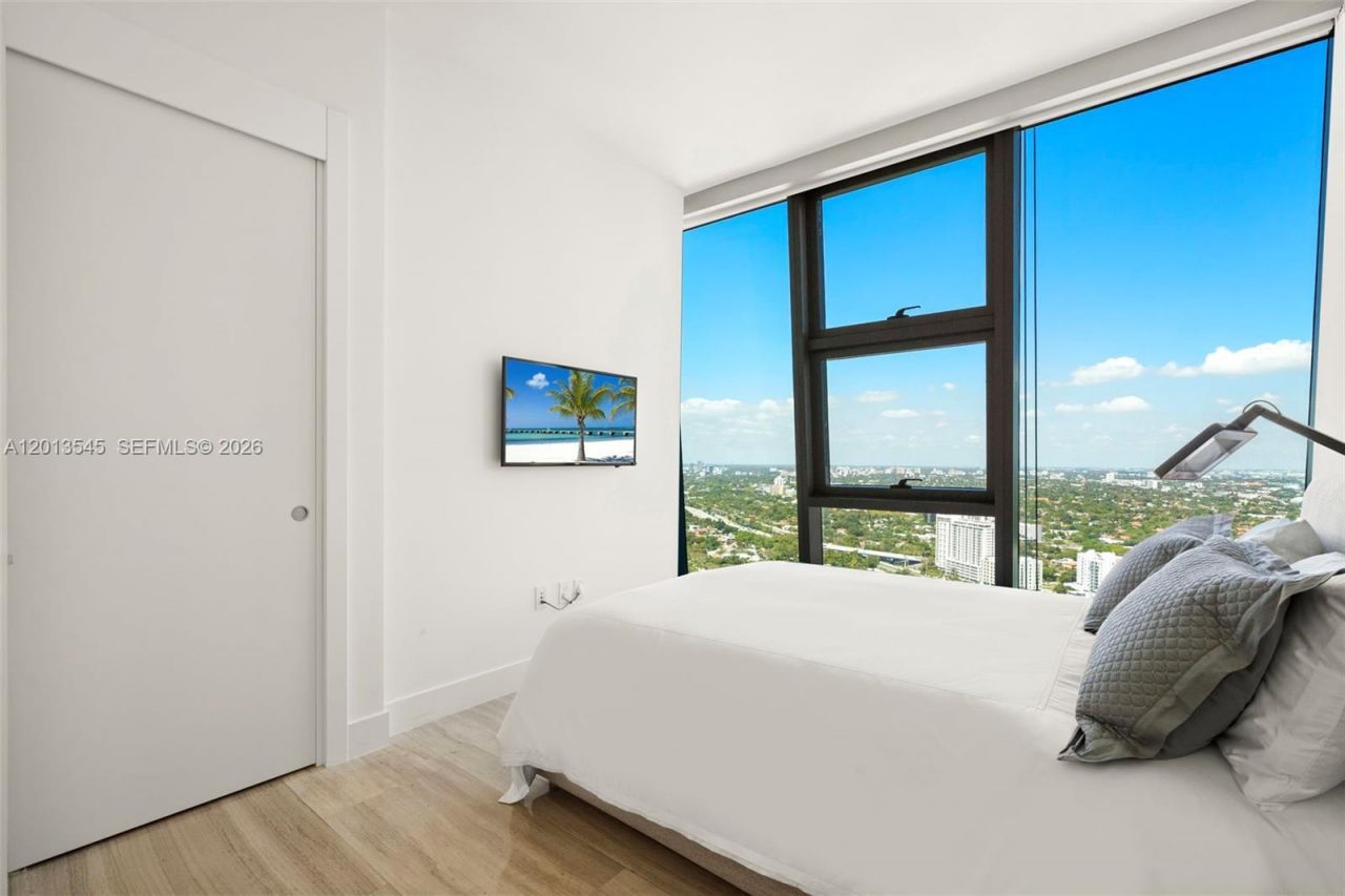 1451 Brickell Ave , Unit 4103, Miami, FL 33131 Photo