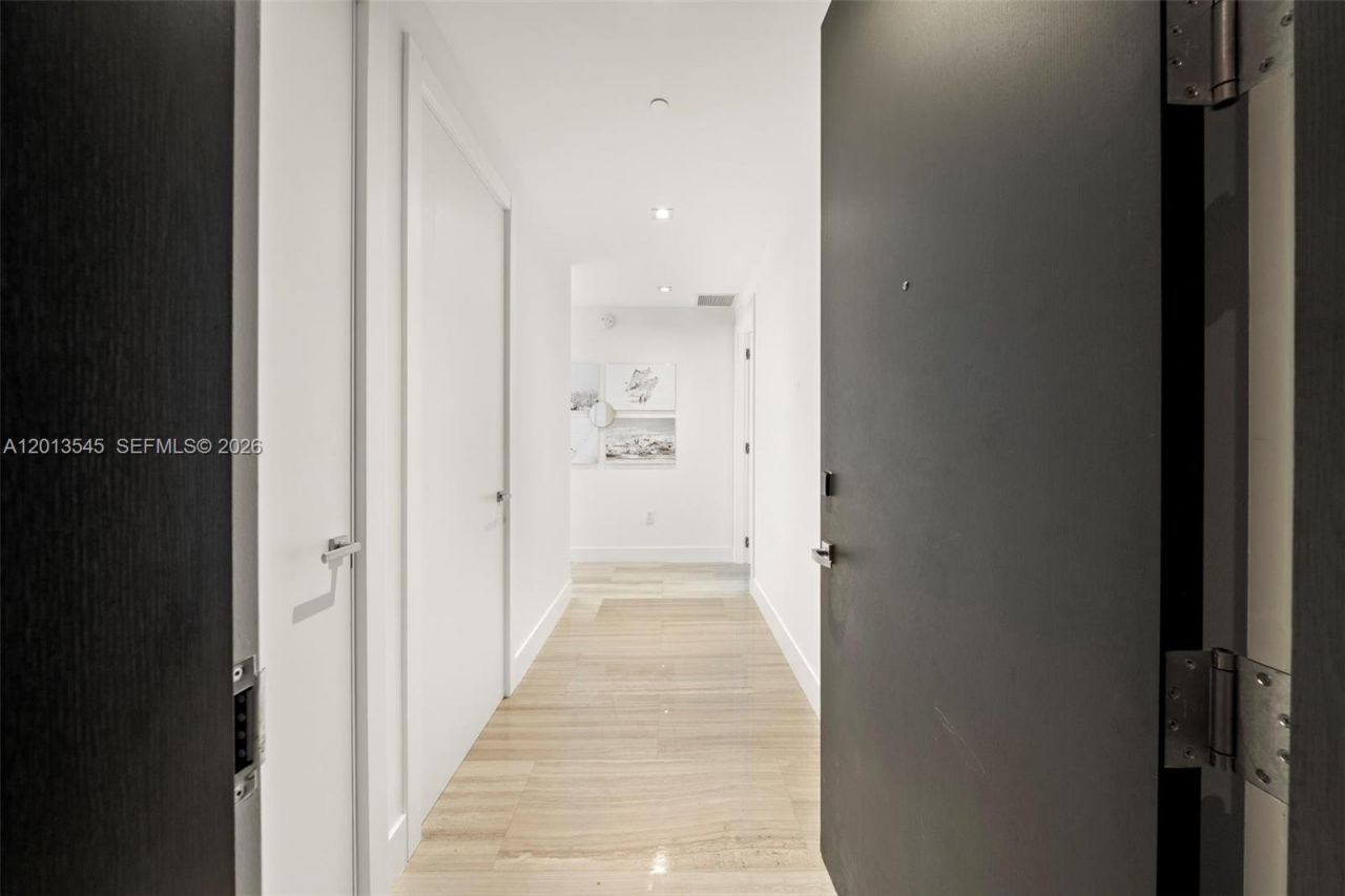 1451 Brickell Ave , Unit 4103, Miami, FL 33131 Photo