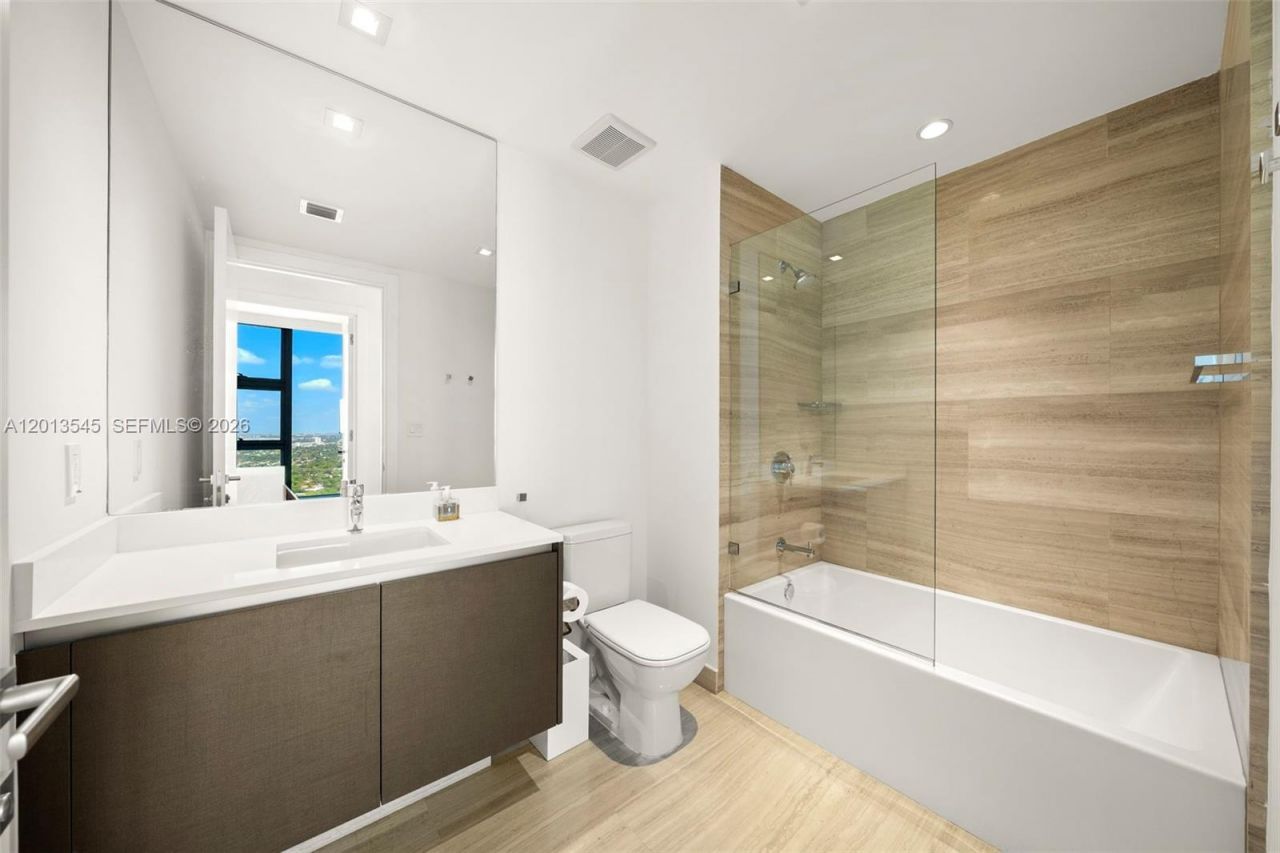 1451 Brickell Ave , Unit 4103, Miami, FL 33131 Photo