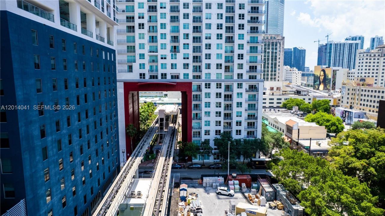 133 NE 2nd Ave, Unit 609, Miami, FL 33132 Photo