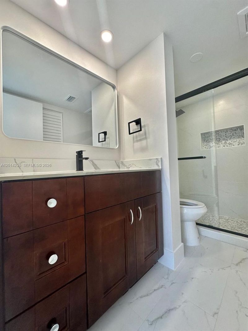21911 Lake Forest Cir , Unit 202, Boca Raton, FL 33433 Photo