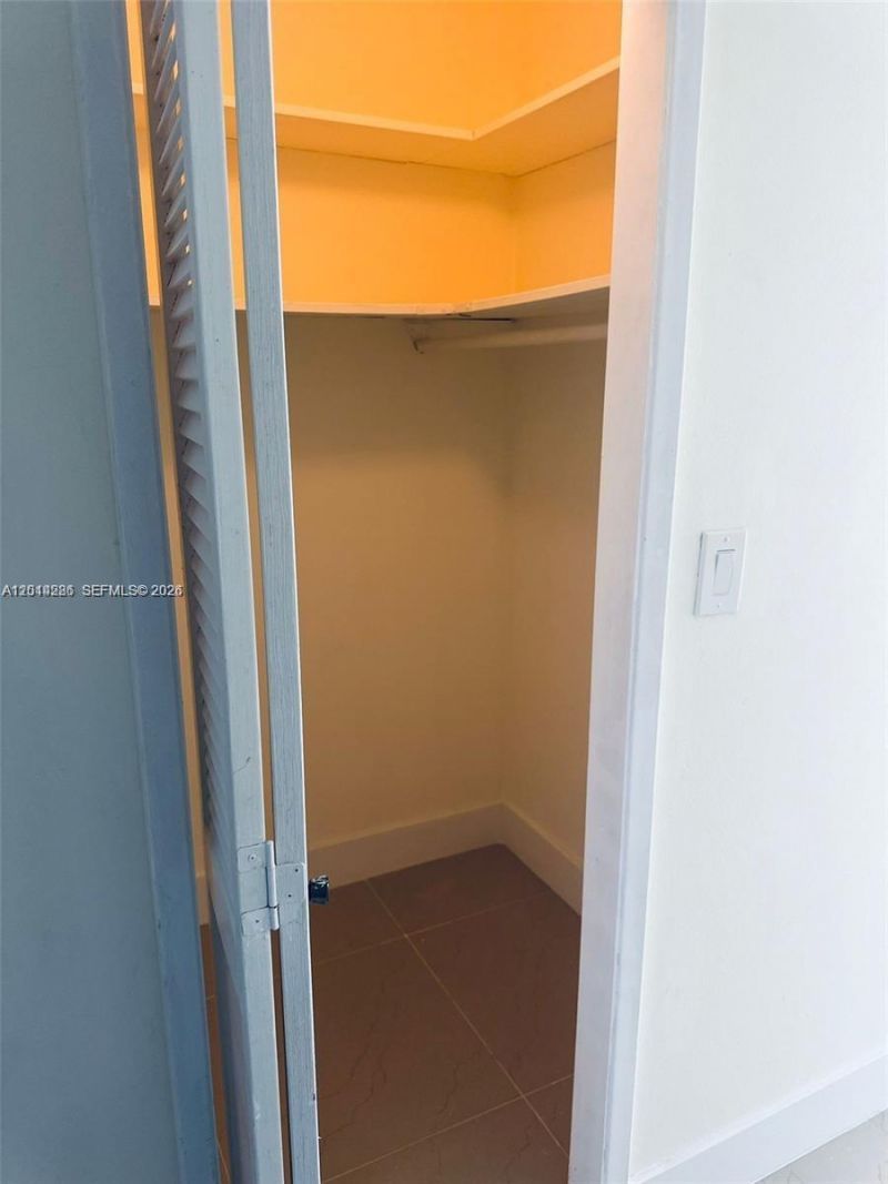 4200 Hillcrest Dr , Unit 503, Hollywood, FL 33021 Photo