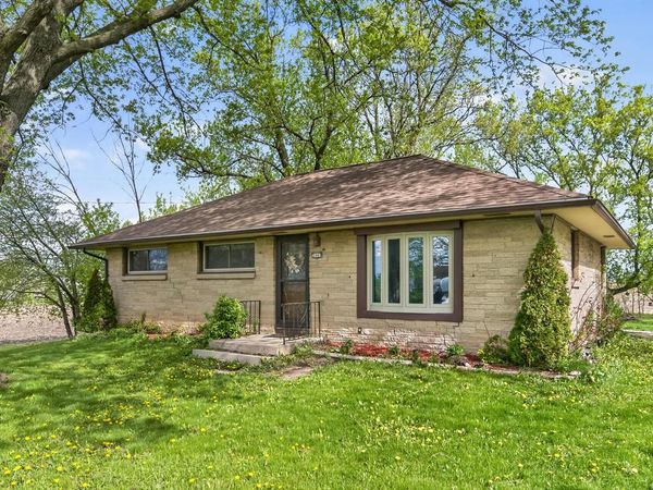 3440 5 Mile ROAD, Caledonia, WI 53108