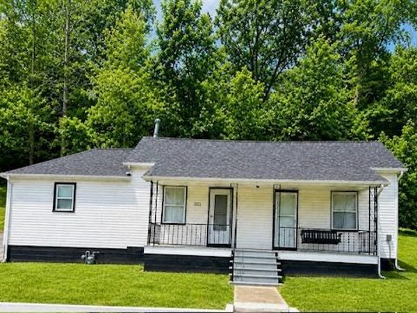207 N 1st Street, Marble Hill, MO 63764