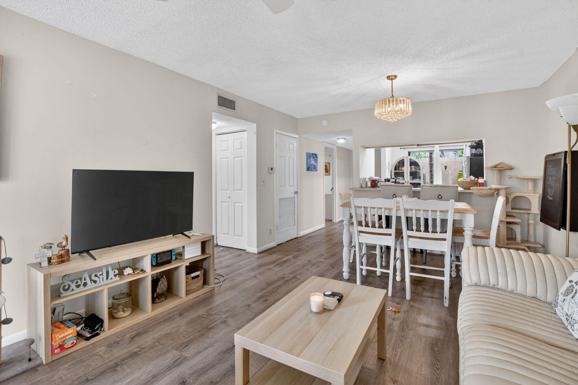 3939 NE 5th Avenue, Unit C102, Boca Raton, FL 33431 Photo