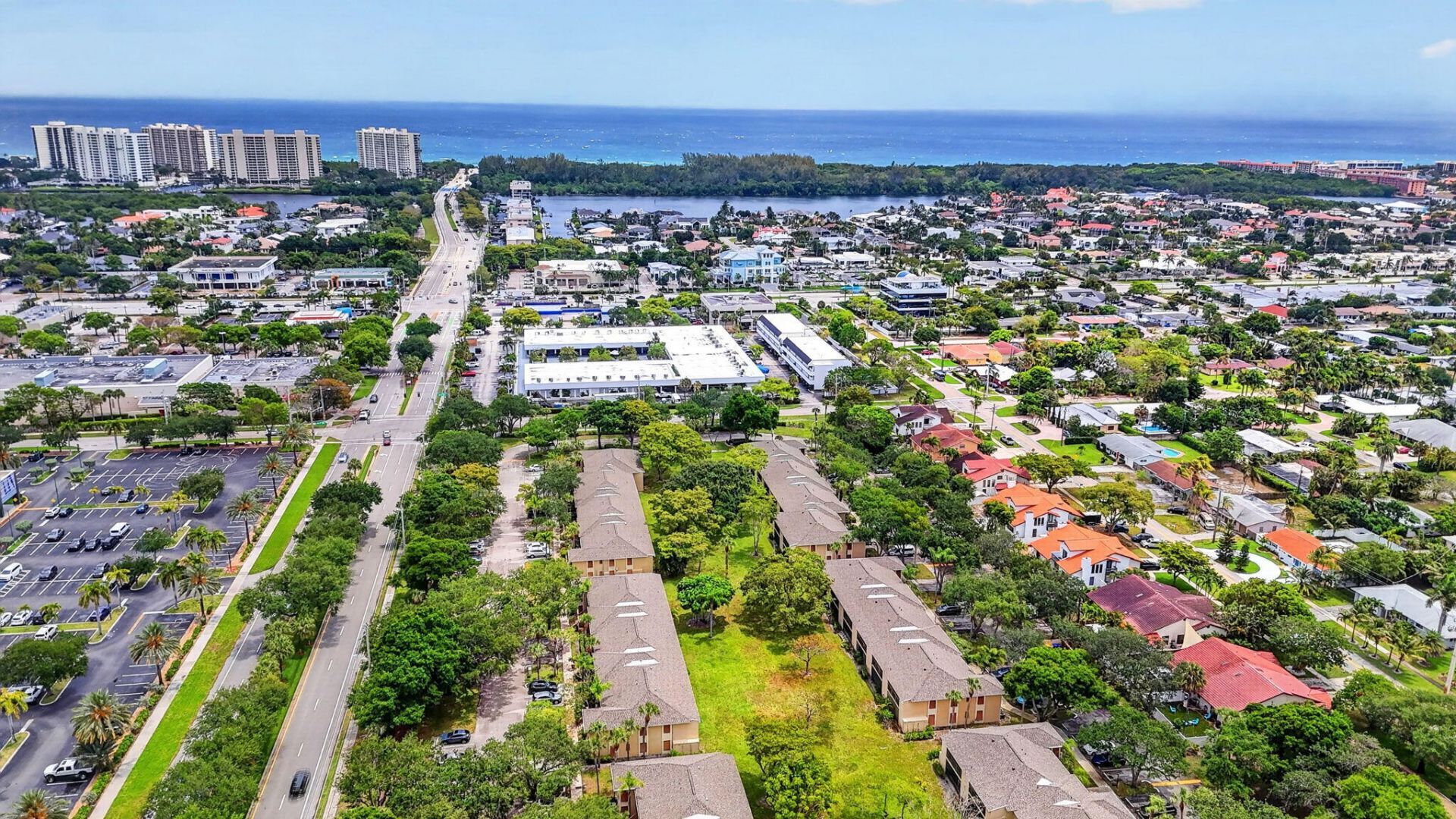 3939 NE 5th Avenue, Unit C102, Boca Raton, FL 33431 Photo