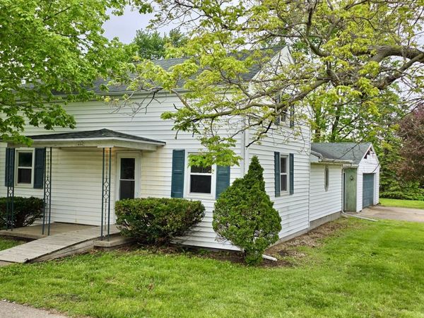 406 E North Street , Danvers, IL 61732