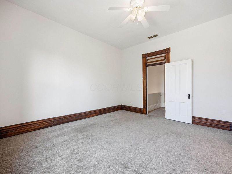 39 Clark Place, Columbus, OH 43201 Photo 24