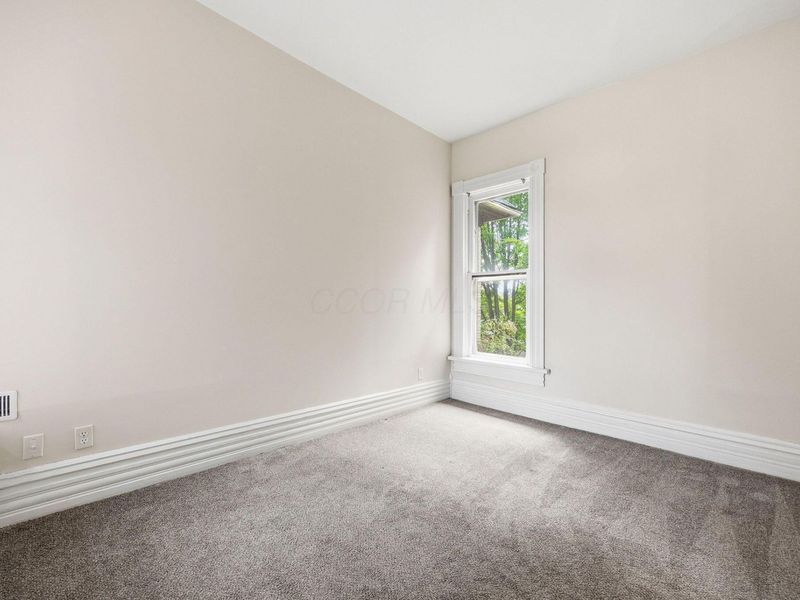 39 Clark Place, Columbus, OH 43201 Photo 25
