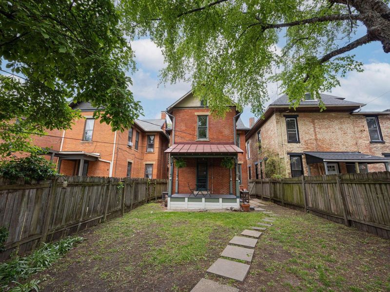 39 Clark Place, Columbus, OH 43201 Photo 38