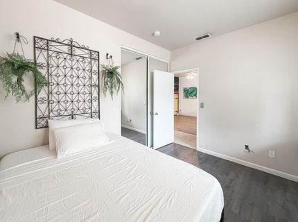 8953 Forked Creek Way, Elk Grove, CA 95758 Photo