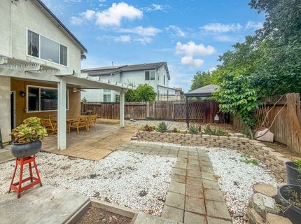 8953 Forked Creek Way, Elk Grove, CA 95758 Photo