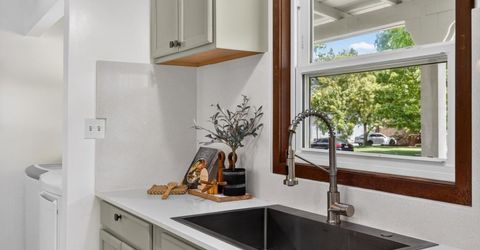 1515 Los Molinos Way, Sacramento, CA 95864 Photo