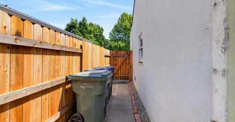 1515 Los Molinos Way, Sacramento, CA 95864 Photo