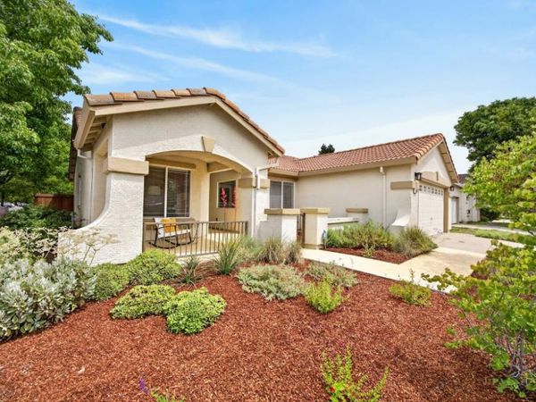 160 Mike Gartrell Cir, Sacramento, CA 95835