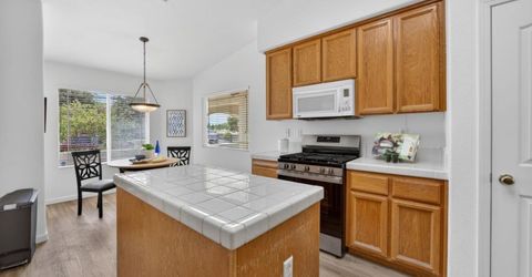 160 Mike Gartrell Cir, Sacramento, CA 95835 Photo