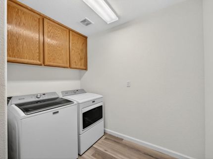 160 Mike Gartrell Cir, Sacramento, CA 95835 Photo