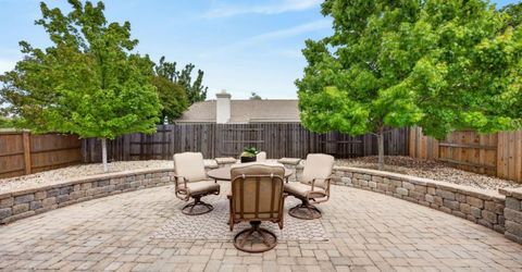 160 Mike Gartrell Cir, Sacramento, CA 95835 Photo