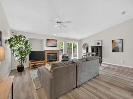 160 Mike Gartrell Cir, Sacramento, CA 95835 Photo