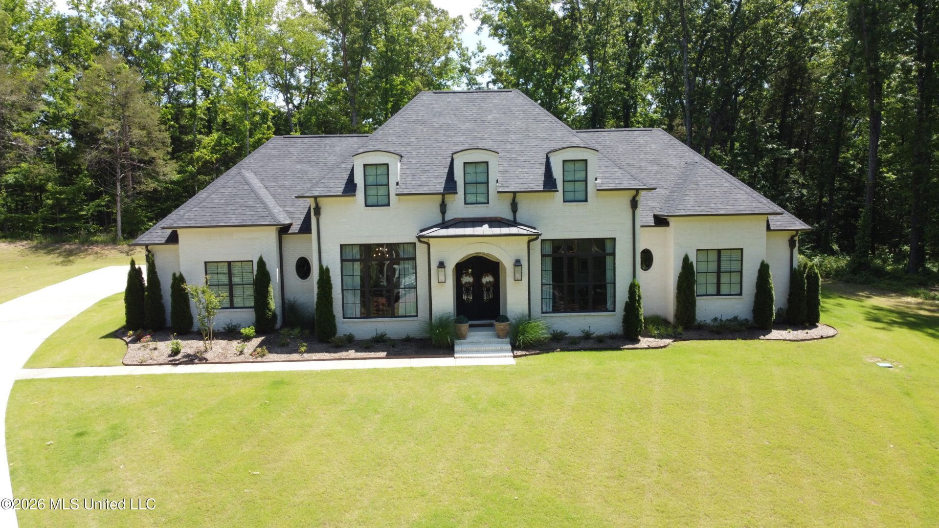 1178 Hickory Ridge Drive, Hernando, MS 38632 Main Photo