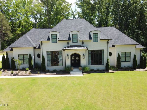 1178 Hickory Ridge Drive, Hernando, MS 38632
