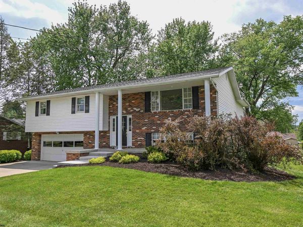 1337 Dogwood Avenue, Morgantown, WV 26505