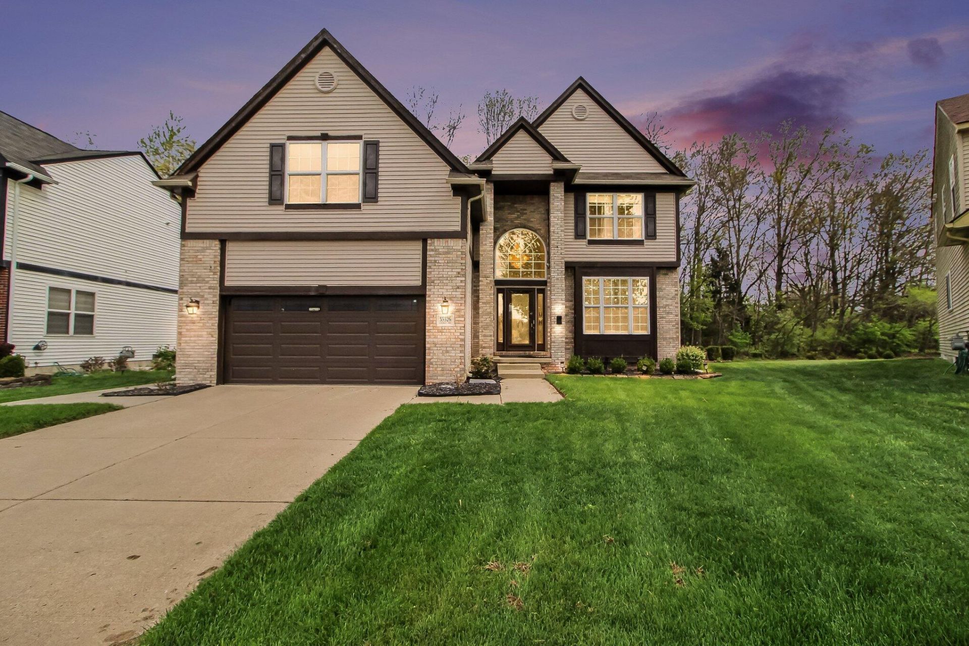 35526 Abbey Drive, Romulus, MI 48174 Main Photo