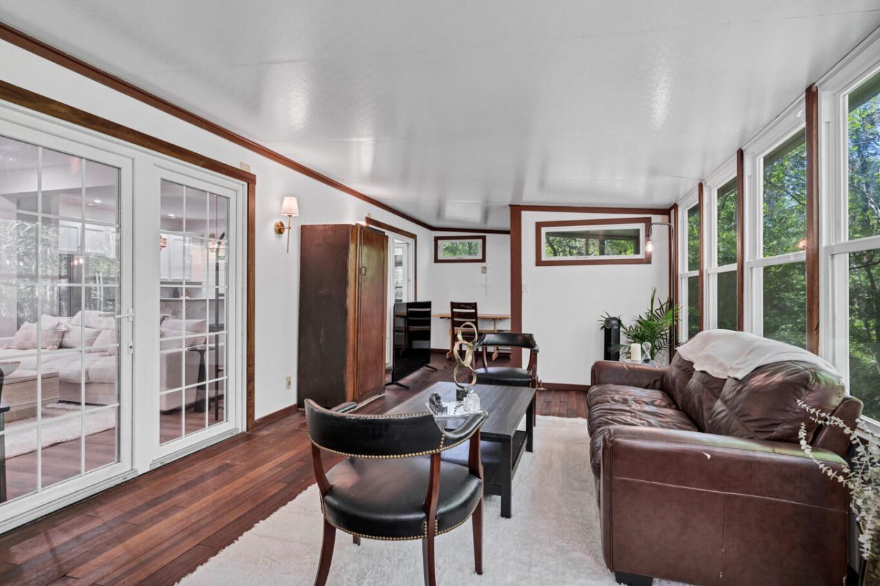 8609 Raccoon Island Road Photo 19