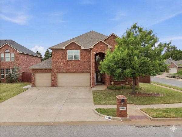 11001 SW 39th Court, Mustang, OK 73064