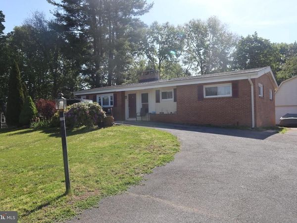 13559 DONNYBROOK DRIVE , HAGERSTOWN, MD 21742