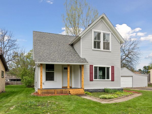 2587 2nd Avenue E, North Saint Paul, MN 55109