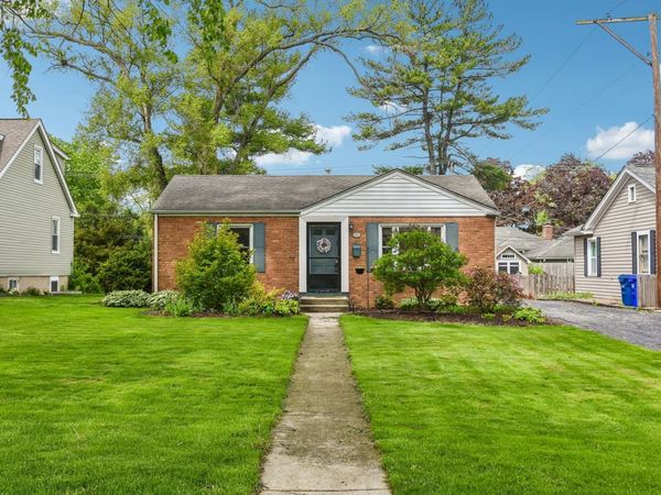 836 Lyford Lane , Wheaton, IL 60189