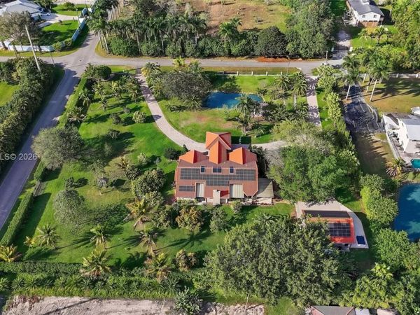 18950 SW 59th St , Southwest Ranches, FL 33332